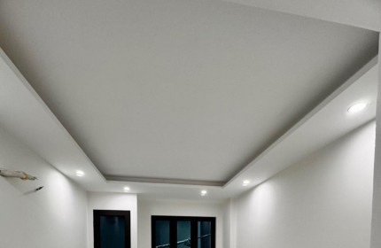 BÁN GẤP nhà ngõ 398 Phố Trương Định DT 34m x 5T, sát mặt phố,Trương Định Plaza. Ngõ nông hơn 3 tỷ